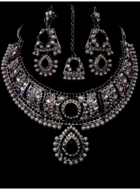 Rhodium Necklace Set